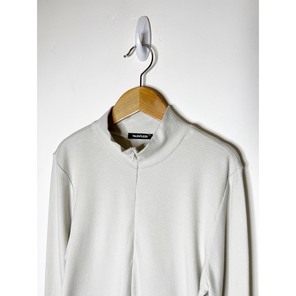 Talentless Rib Zip Front Bodysuit Size L - Picture 8 of 13